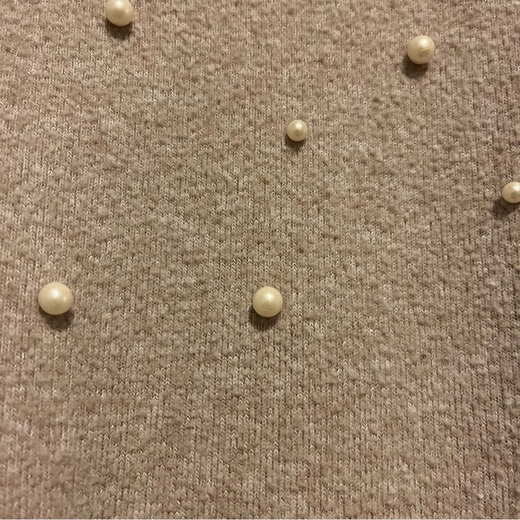 ZARA Trafaluc 1/2 sleeve top with pearls (Size S) - Picture 2 of 3